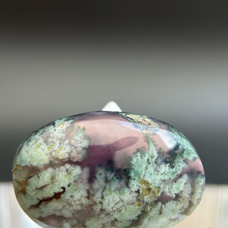 natural moss agate