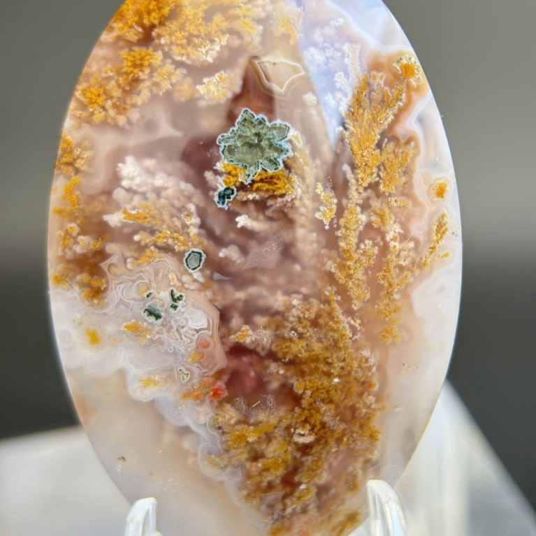 natural moss agate