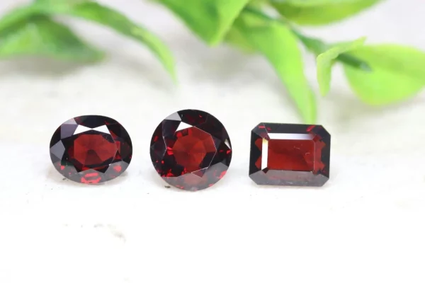 Identify Genuine Demantoid Garnet