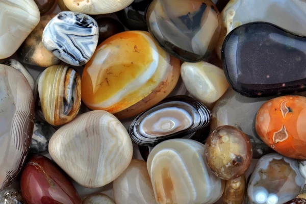 Formation of Agate